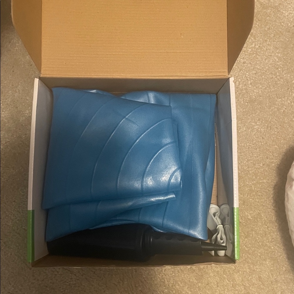 GAIAM Total Body Balance Ball - Picture 3 of 3